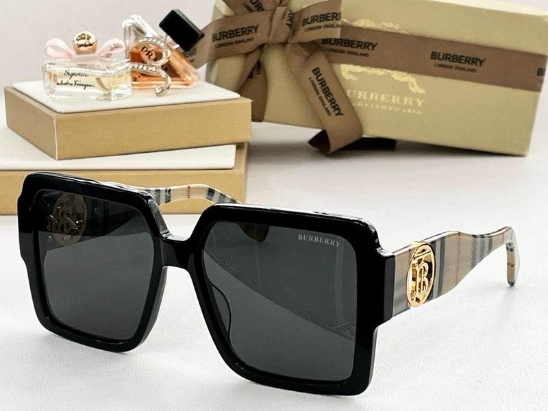 Burberry Sunglasses 128